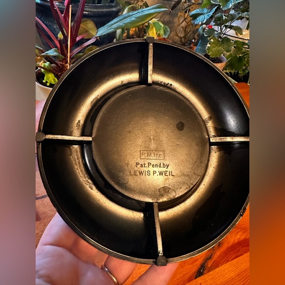 Vintage P. M. Inc. Lewis P Weil Flower Frog Arrangement Glass Globe - Picture 3 of 9